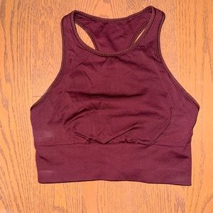 Lululemon sports bra